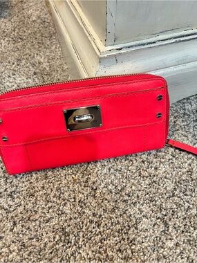 Milly Hot Pink Leather Wallet with Silver Plate